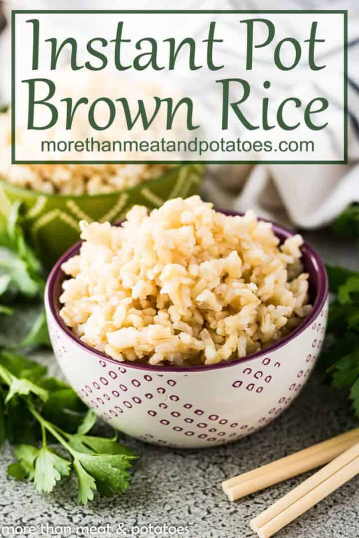 The pressure cooker brown rice in a bowl.
