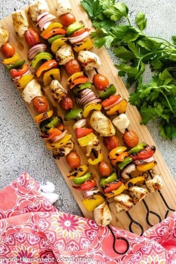 The kebabs have grilled and are ready to serve.