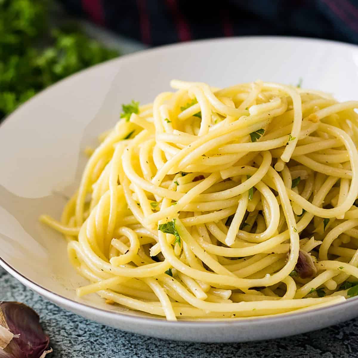 Roasted Garlic And Olive Oil Spaghetti Recipe