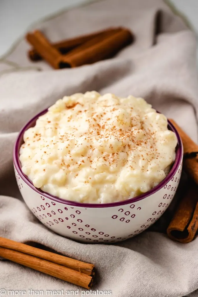 The finished pudding topped with ground cinnamon.