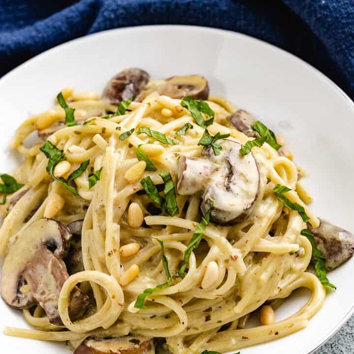 One-Pot Mushroom Pesto Pasta