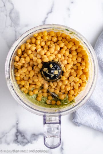 Chickpeas in a food processor.
