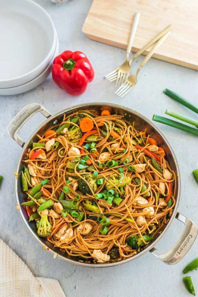 Gluten free chicken stir fry in a pan.