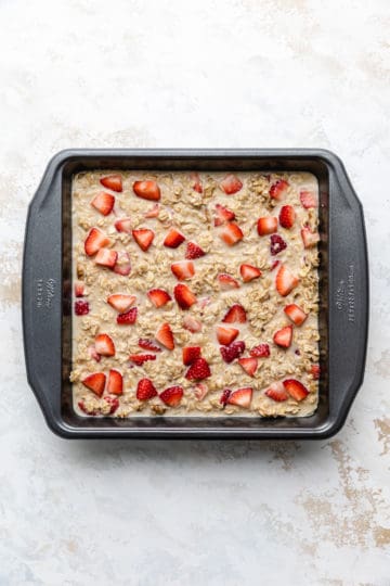 Pan of unbaked strawberry oatmeal.
