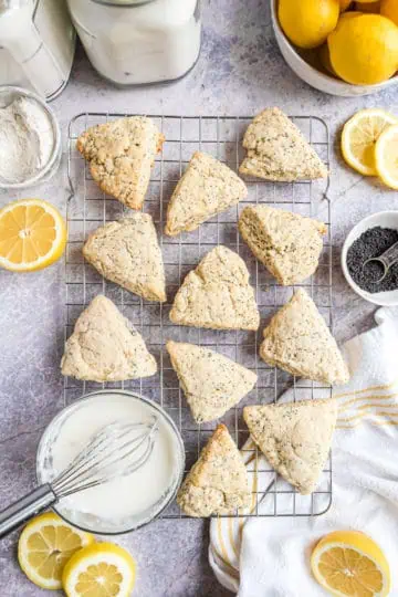 Top down view of scones on a wire rack.