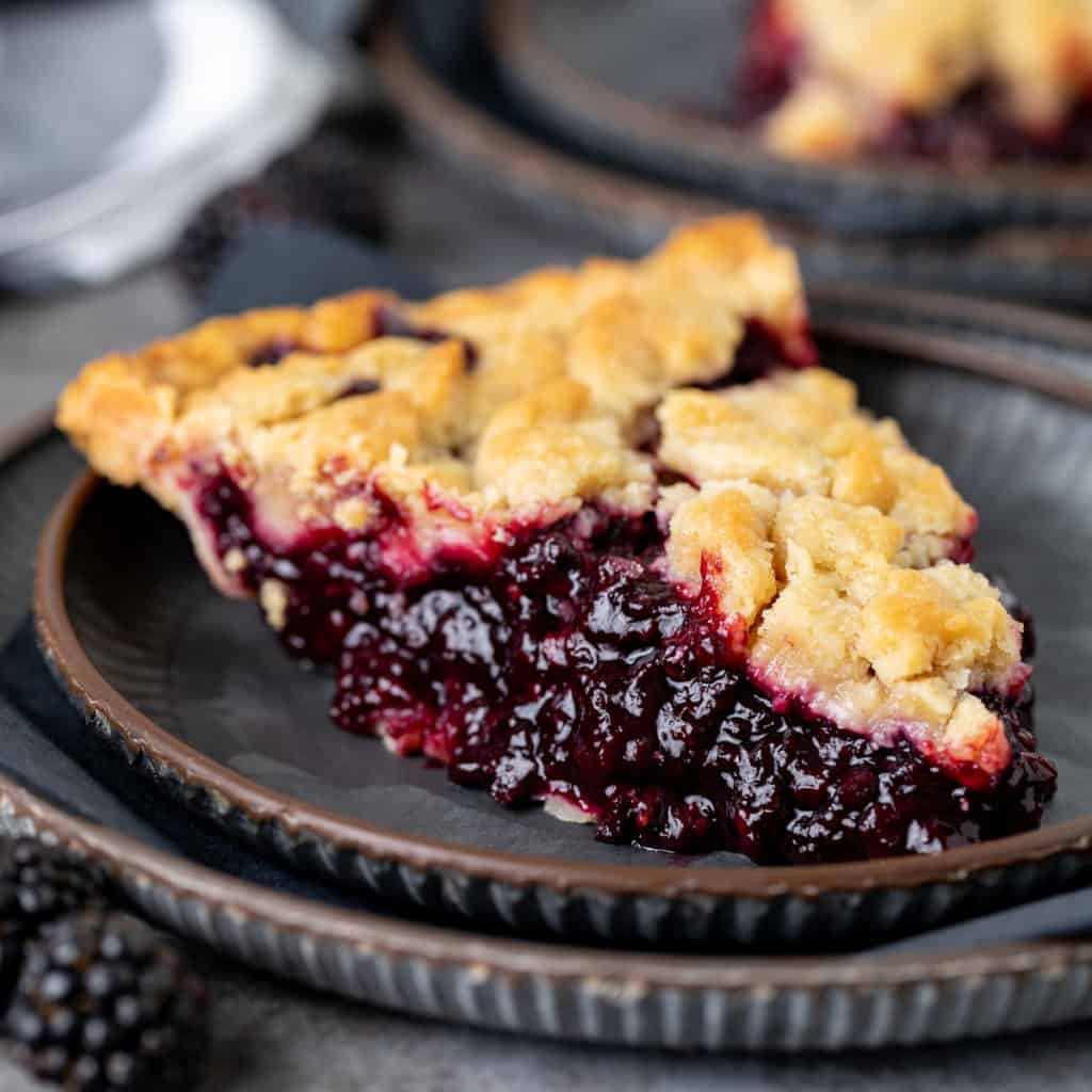 Blackberry Crumble Pie Recipe