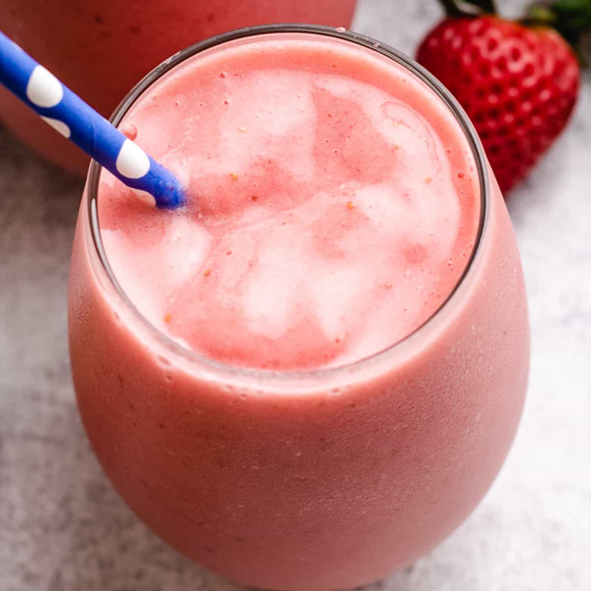 Strawberry pineapple smoothie