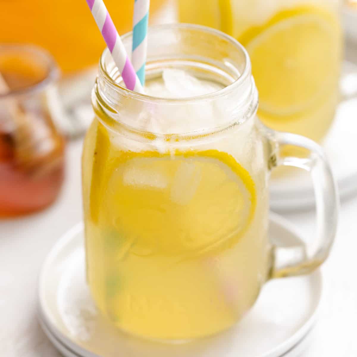Honey lemonade
